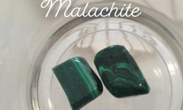Malachite pierre roulée